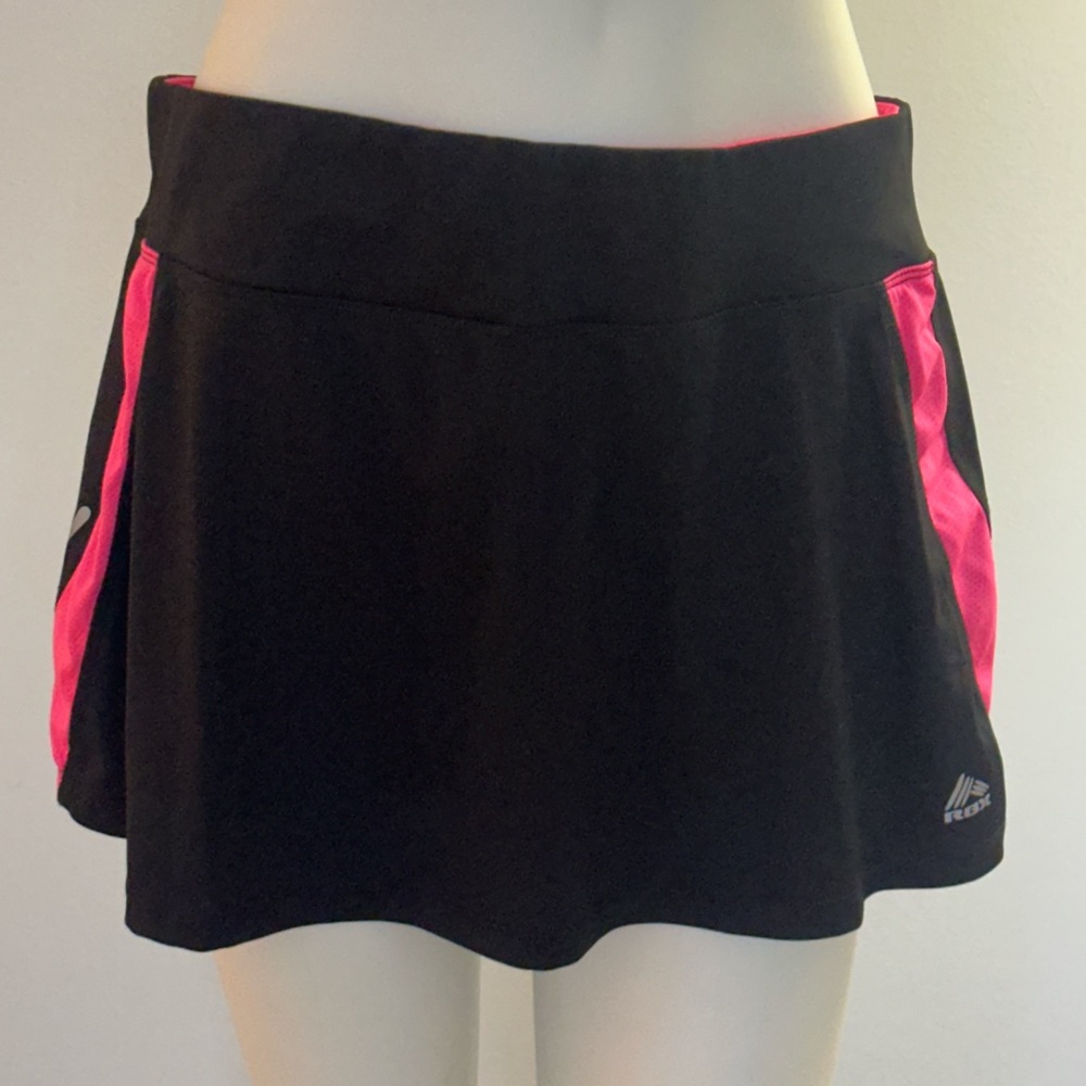 Reebok Black Skort with Bubblegum Pink Highlights